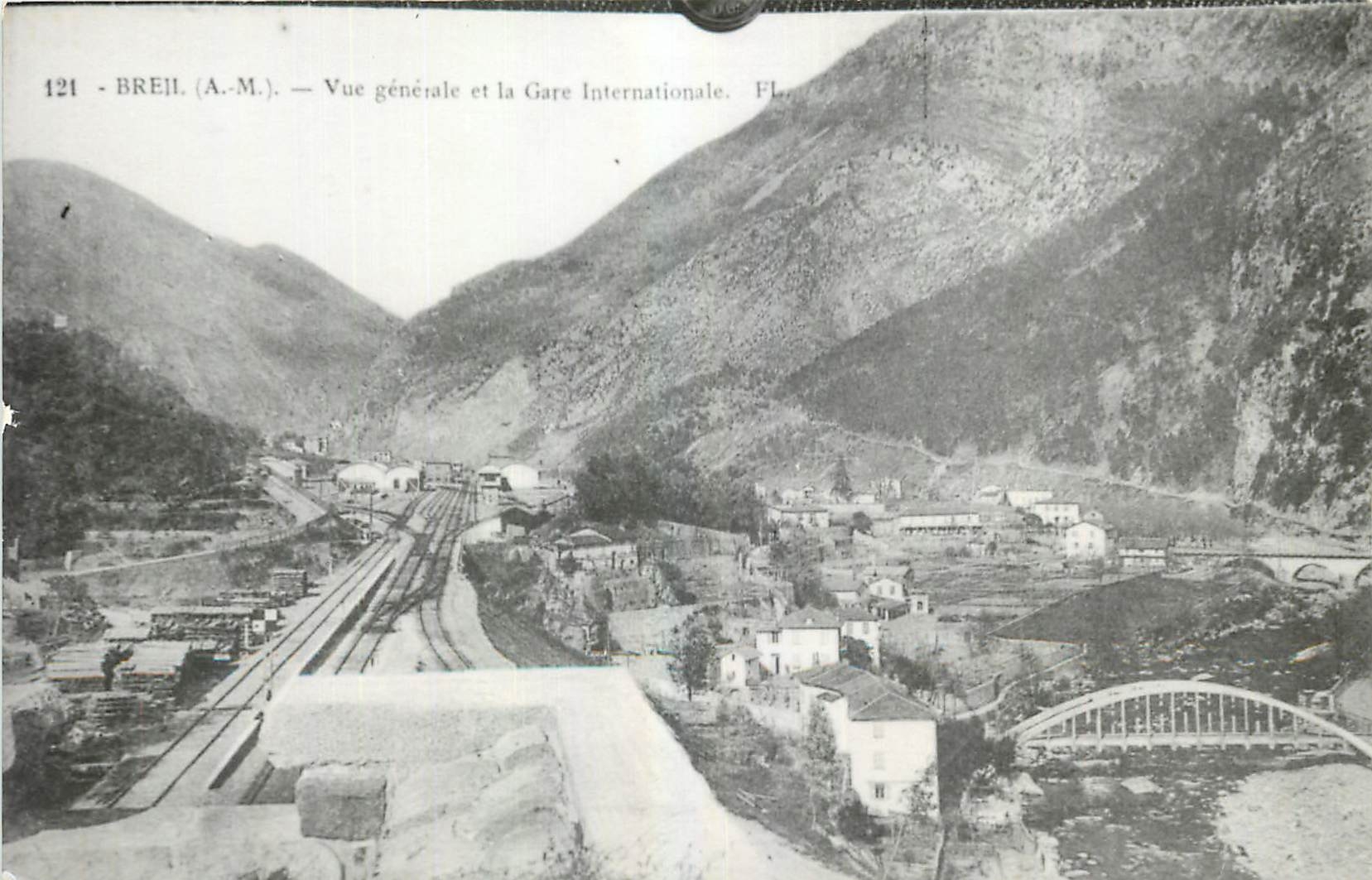 BREIL (A.-M.) — Vue générale et la Gare Internationale — FL.