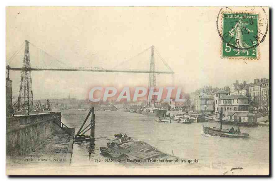 CPA Nantes Le Pont a Tranbordeur et les quais 
