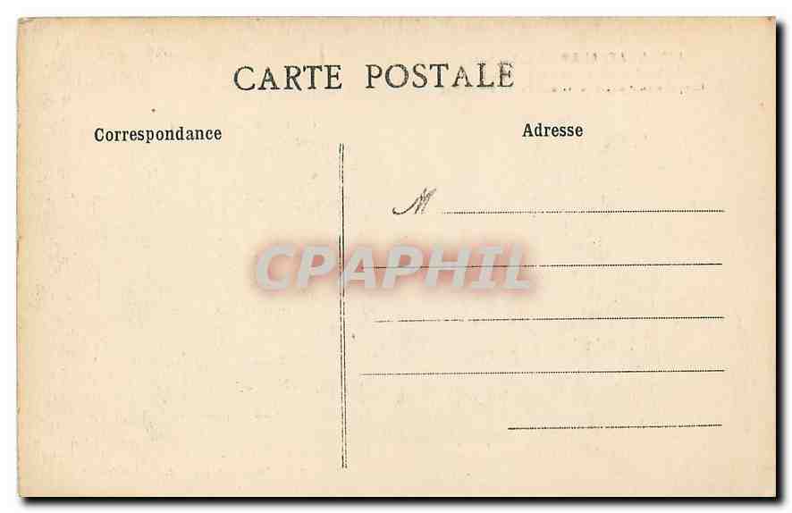 CPA Chateaubriant Loire Inf Cour interieure du Chateau Fort  — Back
