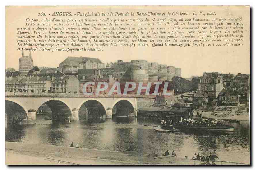 CPA Angers Vue generale vers le Pont de la Basse Chaine et le Chateau 