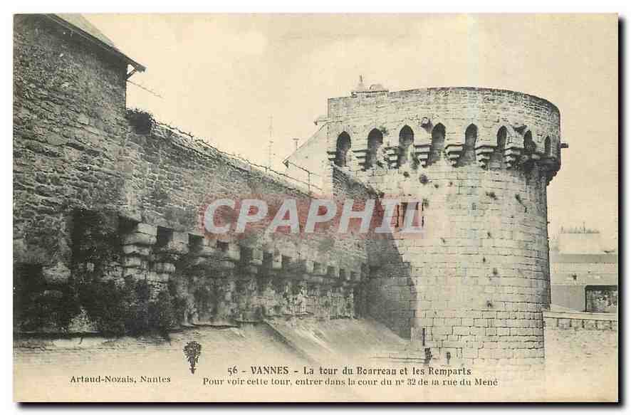 CPA Vannes La tour du Bourreau et les Remparts 