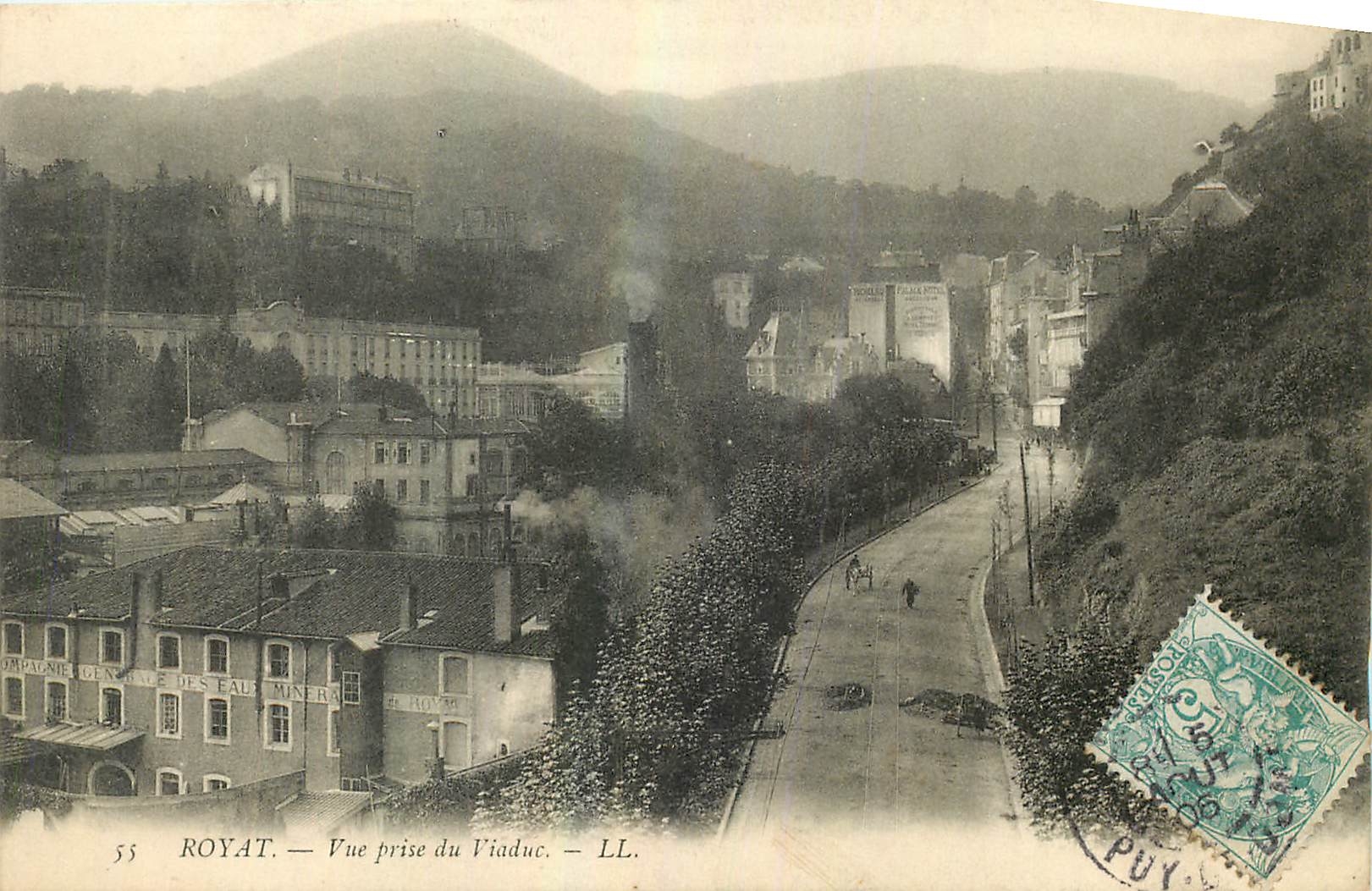 CPA Royat Vue prise du Viaduc 