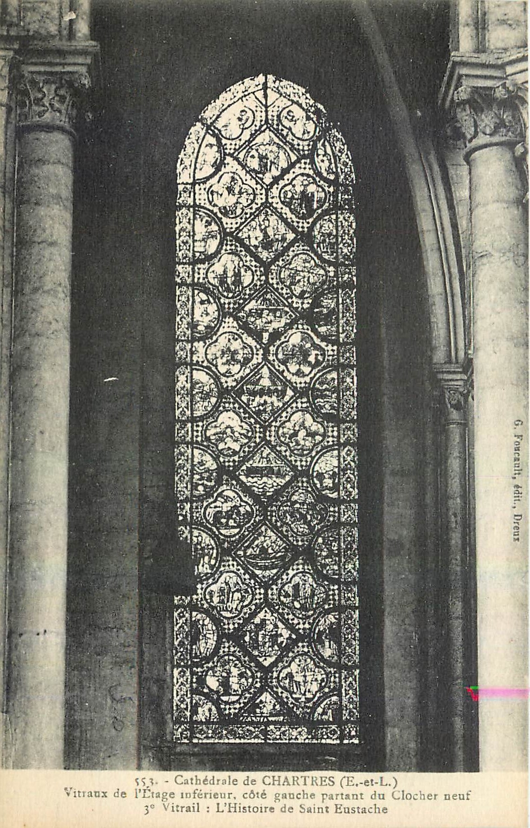 CPA Cathedrale de Chartres E et L Vitraux de l'Etage interieur l'Histoire de Sainte Eustache 