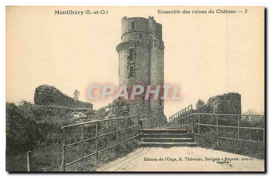 CPA Montlhery S et O Ensemble des ruines du Chateau 
