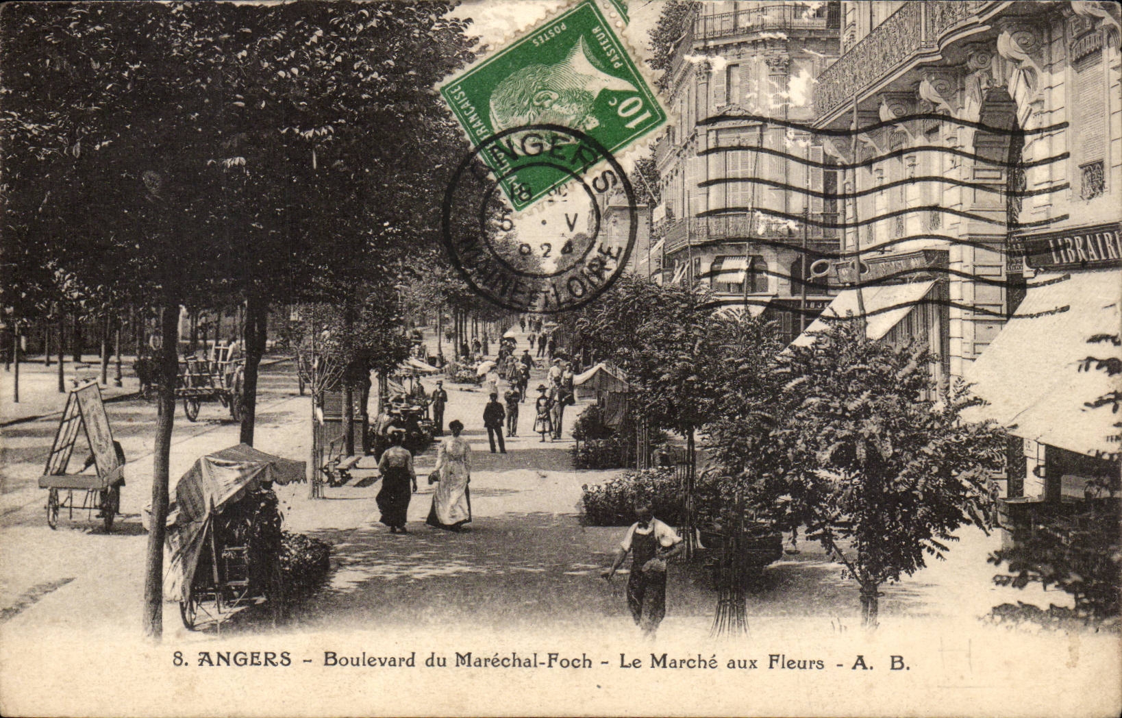 Angers CPA Boulevard du Marechal Foch Le marche aux fleurs