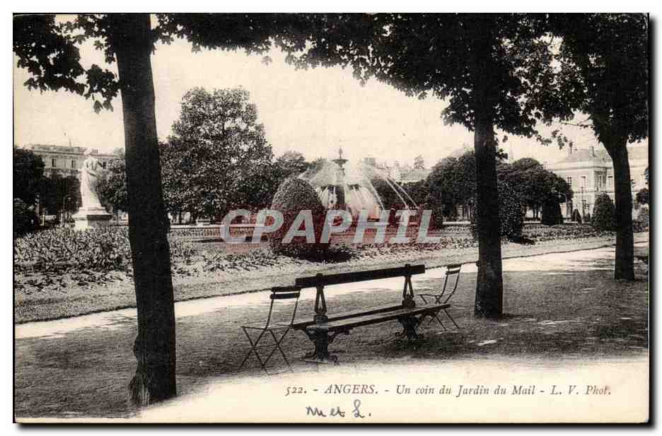 angers CPA Un coin du jardin du Mail