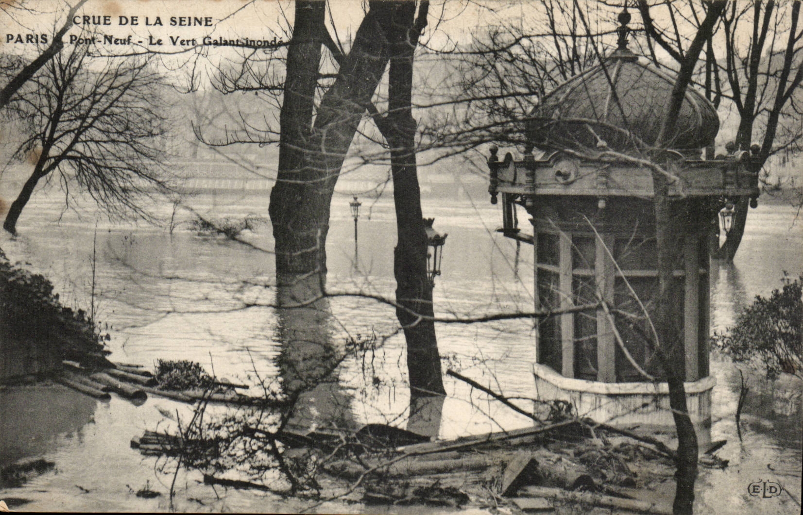 Crue de la Seine CPA Paris Pont Neuf Le Vert Galant inonde