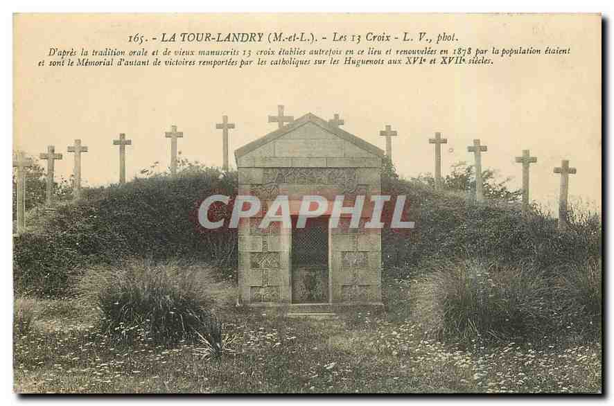 CPA La Tour Landry M et L Les 13 Croix 
