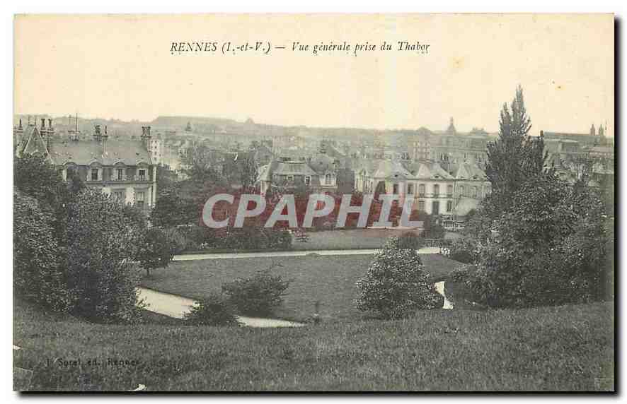 CPA Rennes I et V Vue generale prise du  Thabor 