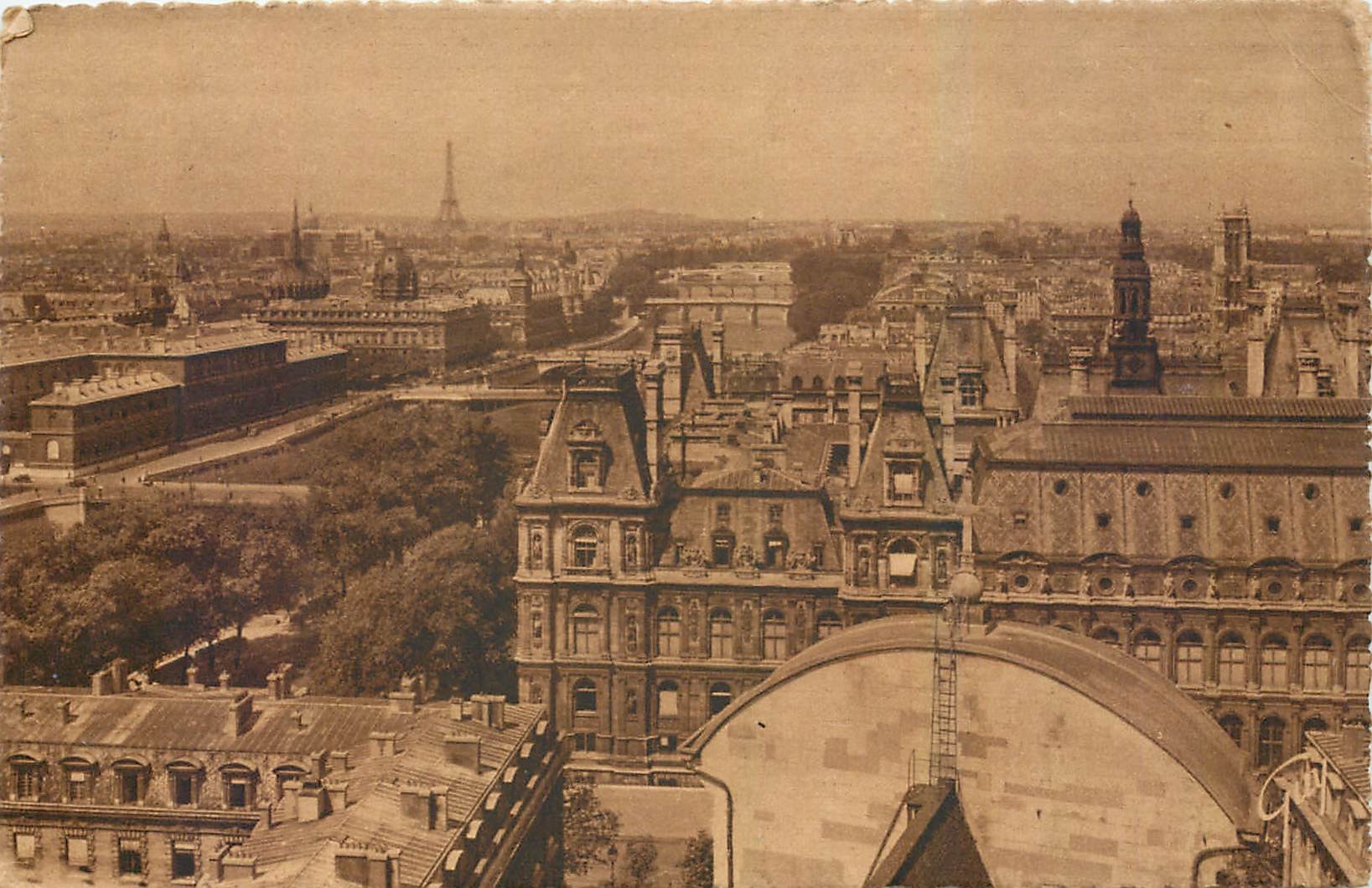 CPA Paris et ses Merveilles Perspective des sept Ponts 