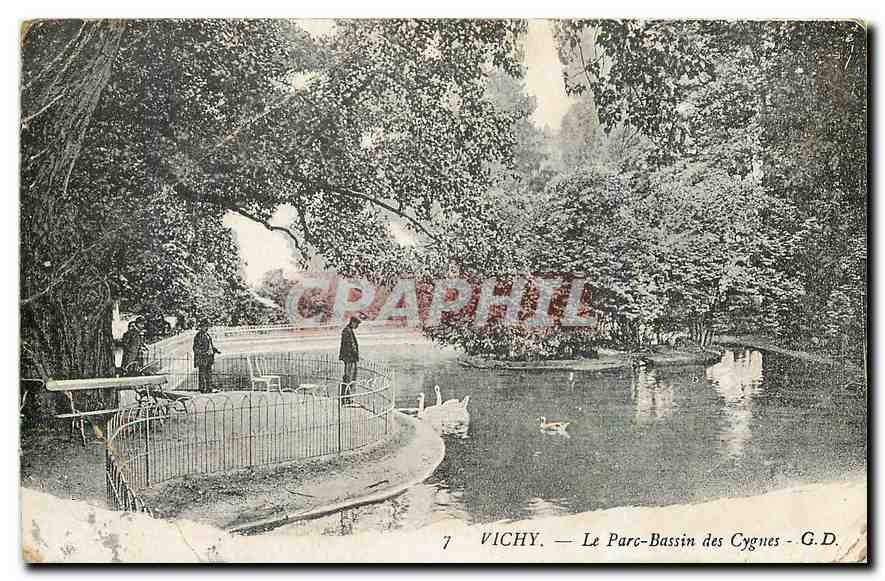 CPA Vichy Le Parc Bassin des Cygnes 