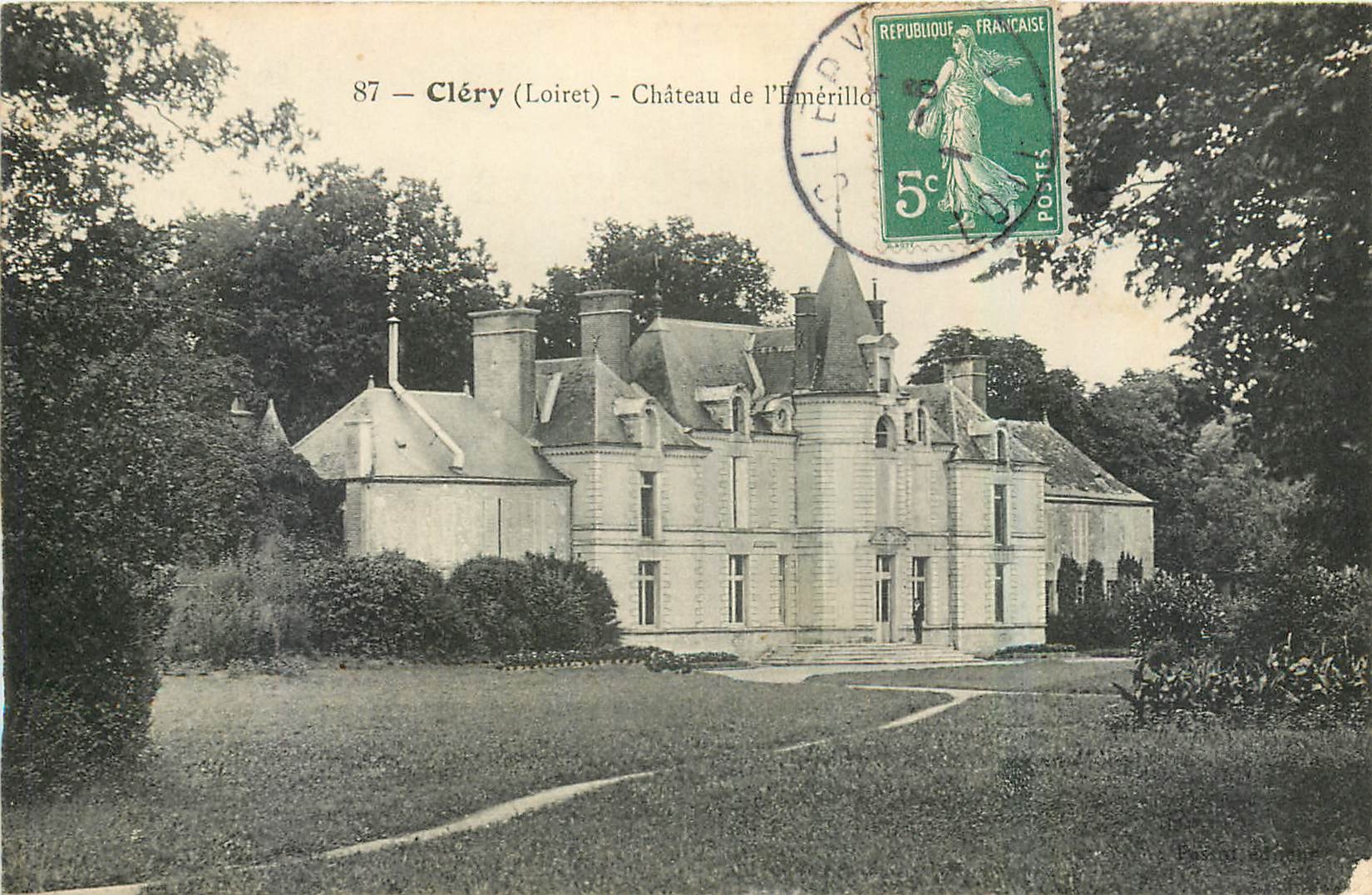 CPA Clery Loiret Chateau de l'Emerillon