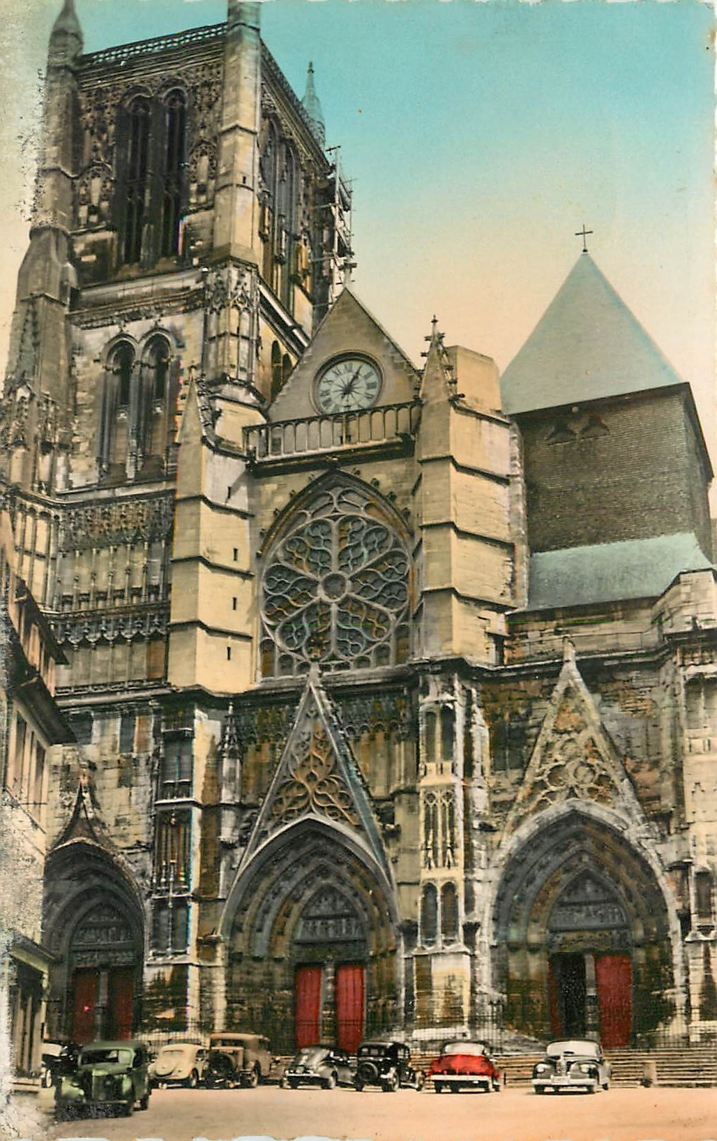 CPM Meaux S et M La Cathedrale 