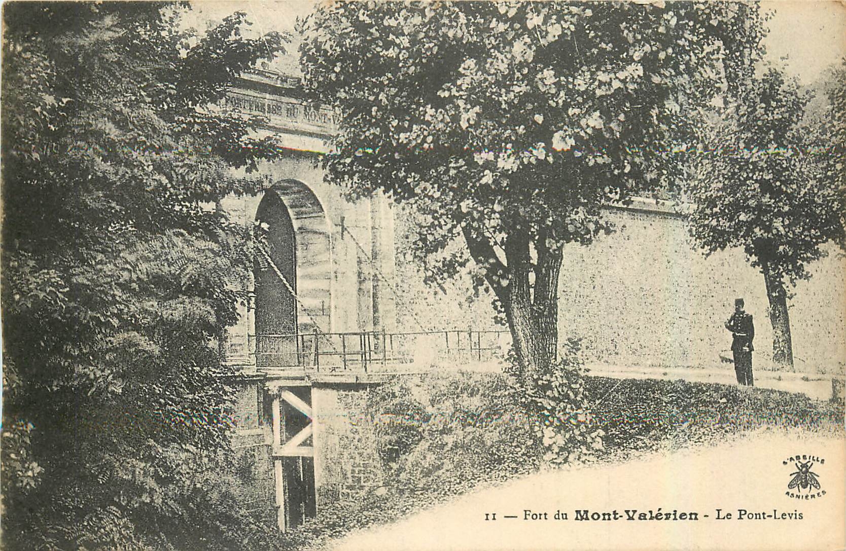 CPA Fort du Mont Valerien Le Pont Levis 