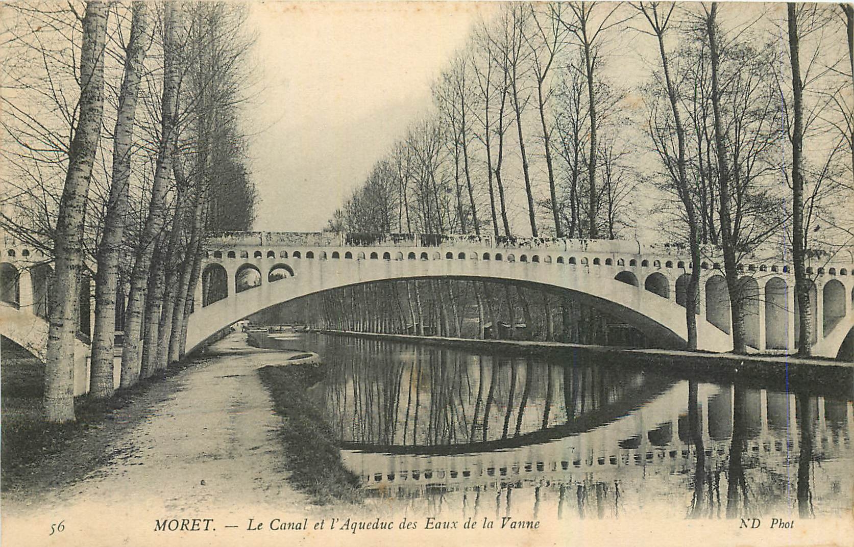 CPA Moret Le Canal et l'Aqueduc Eaux de la  Vanne 