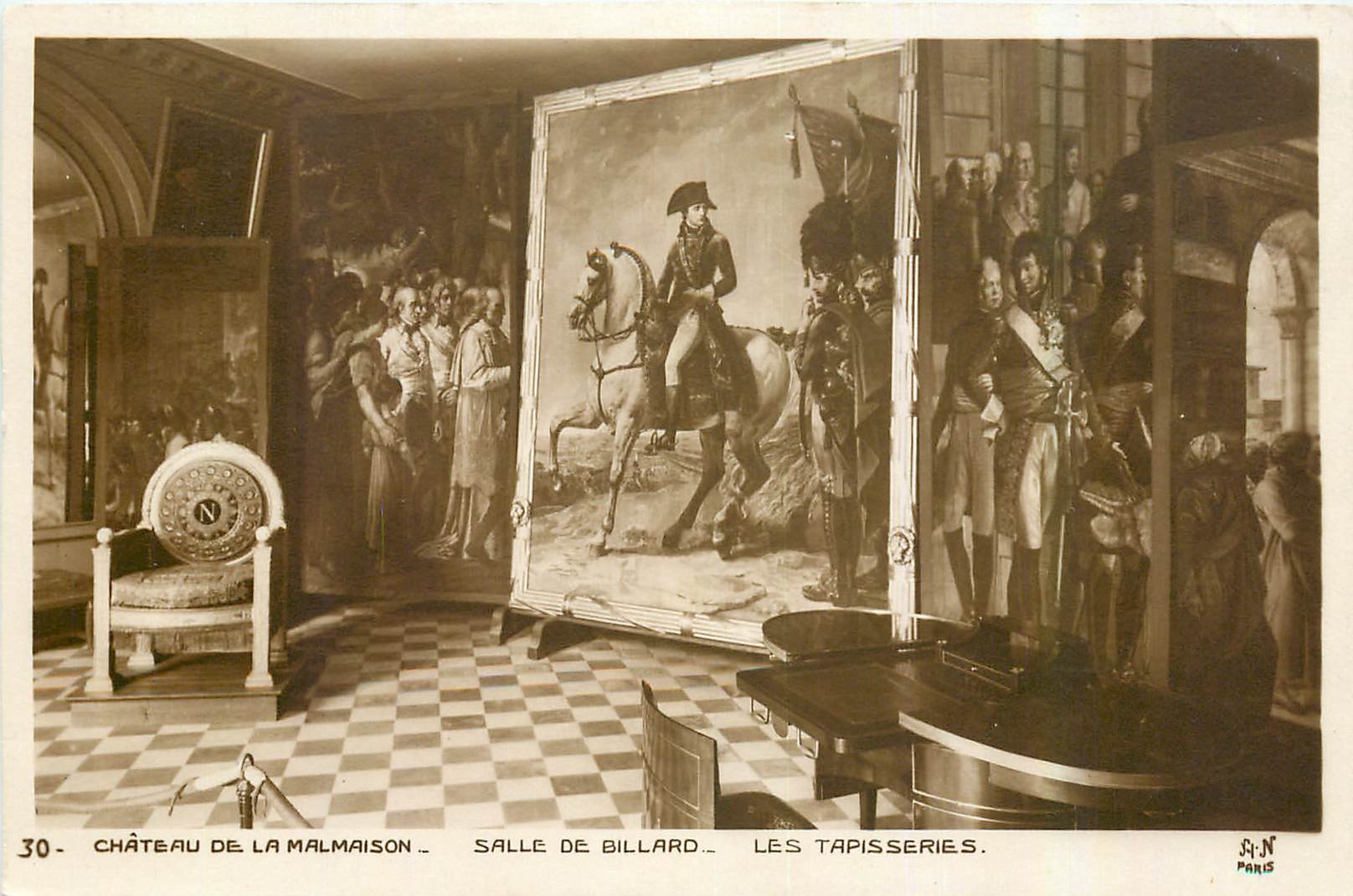 CPA Chateau de la Malmaison Salle de Billard Les Tapisseries 