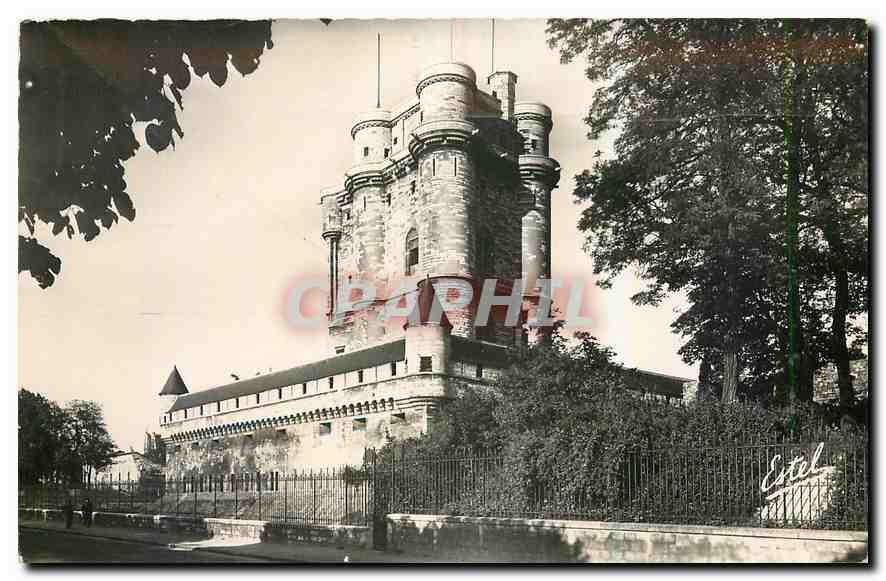CPA Vincennes Le Donjon du Chateau 