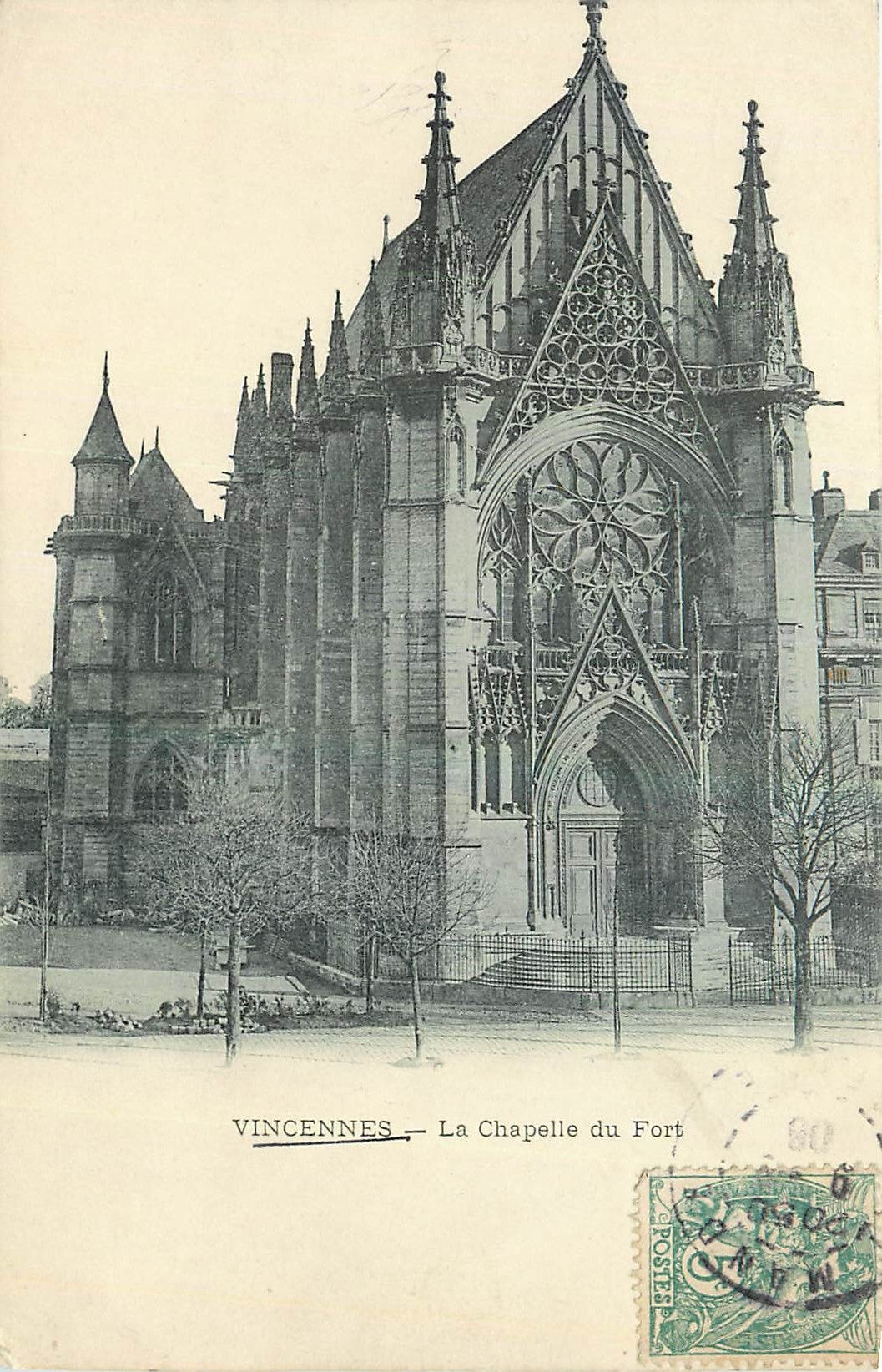CPA Vincennes La Chapelle du Fort 