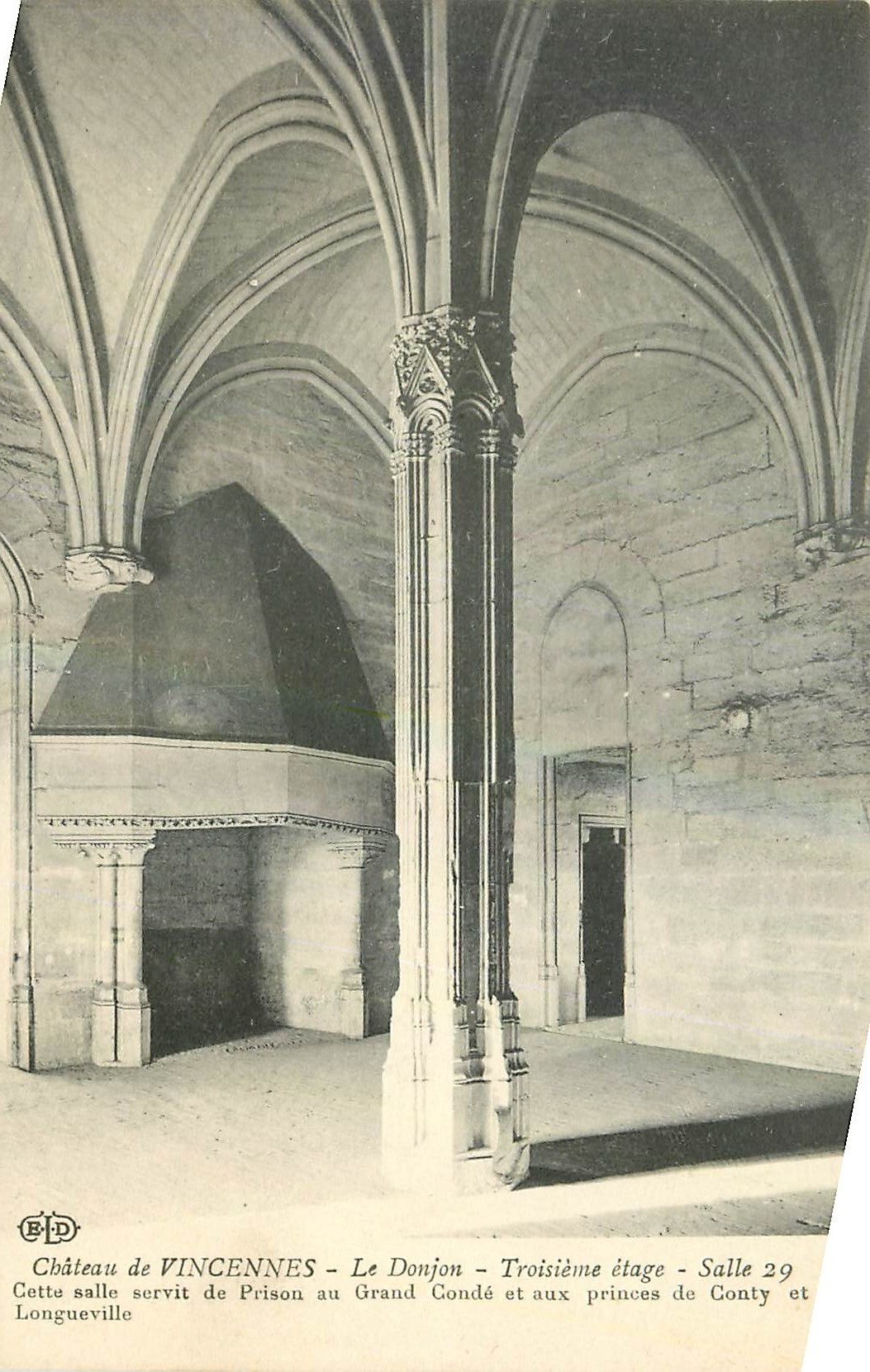 CPA Chateau de Vincennes Le Donjon Troisieme etage 