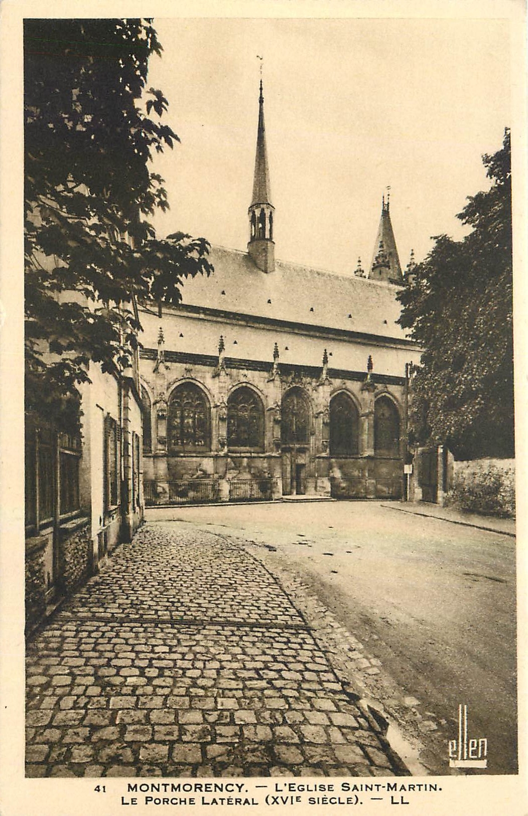 CPA Montmorency L'Eglise saint Martin Le Porche Lateral 