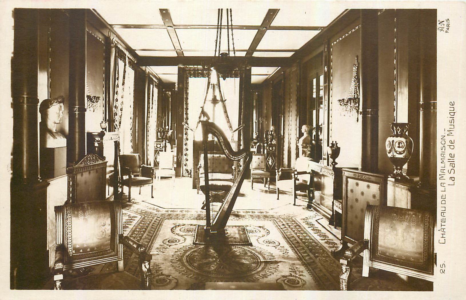 CPA Chateau de la Malmaison La Salle de Musique 