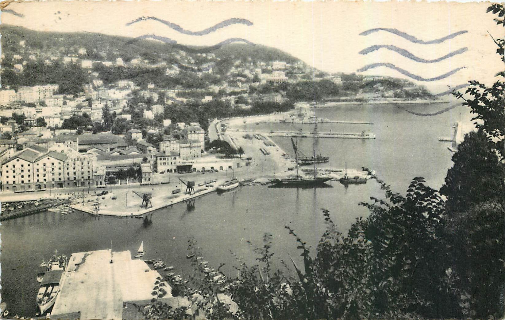 CPA Nice Entree du Port Le Mont Boron 