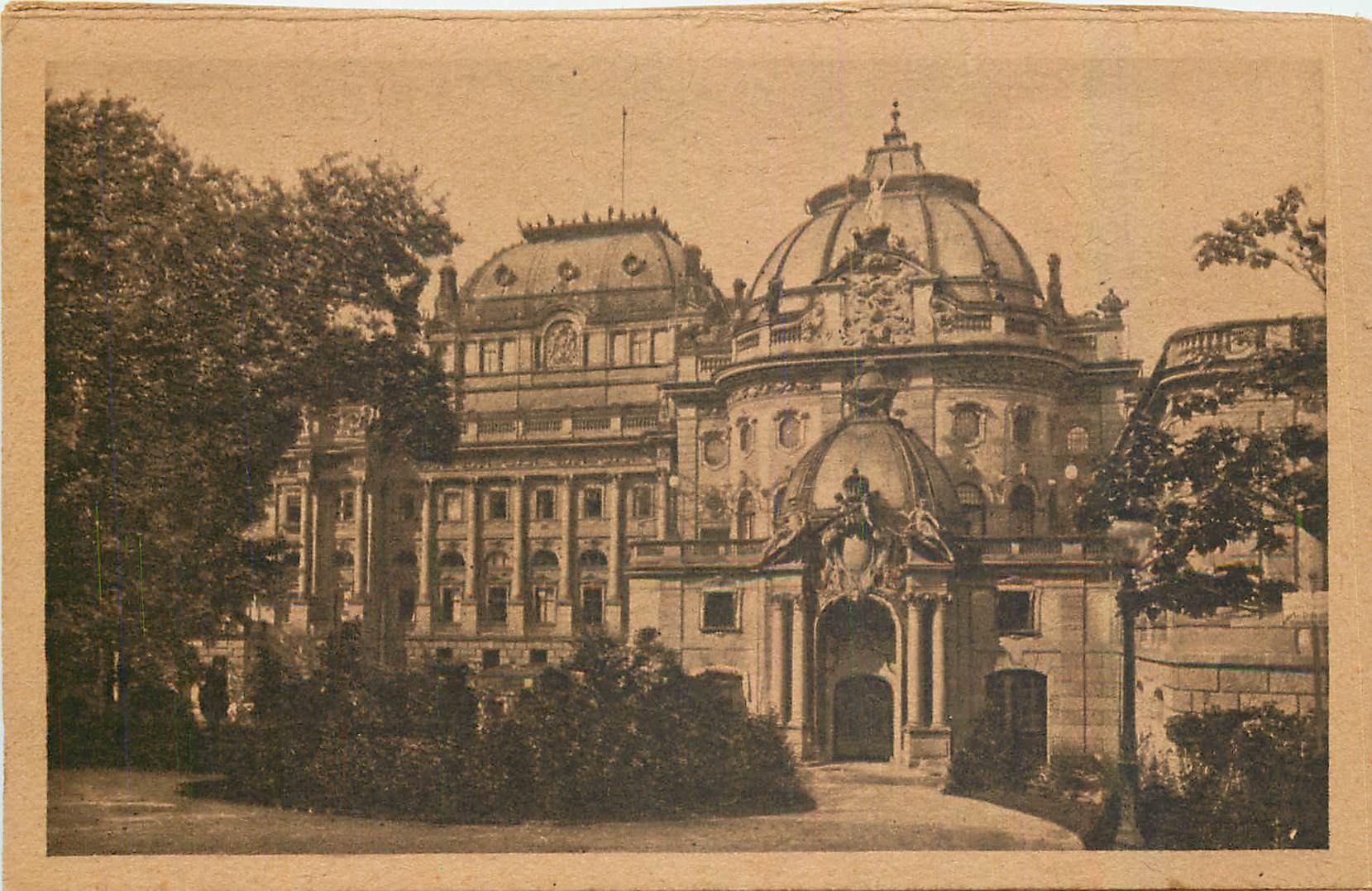 CPA Wiesbaden Le Theatre avec foyer 