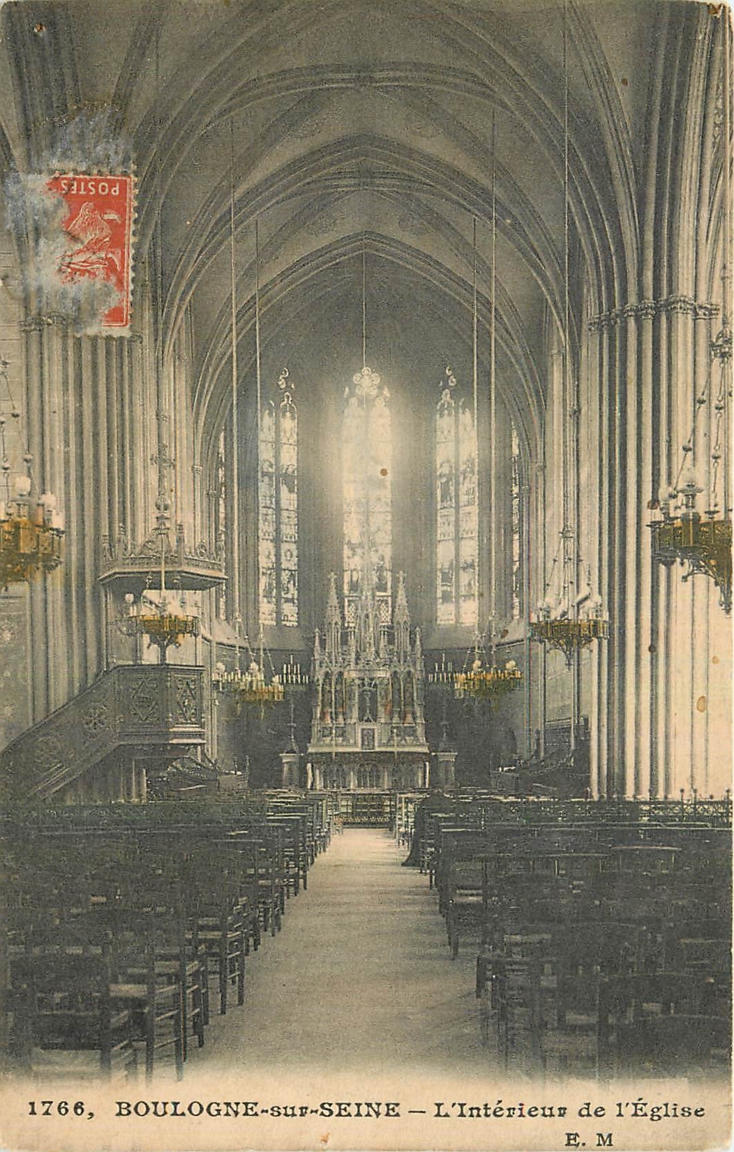CPA Boulogne sur Seine L'Interieur de l'Eglise 