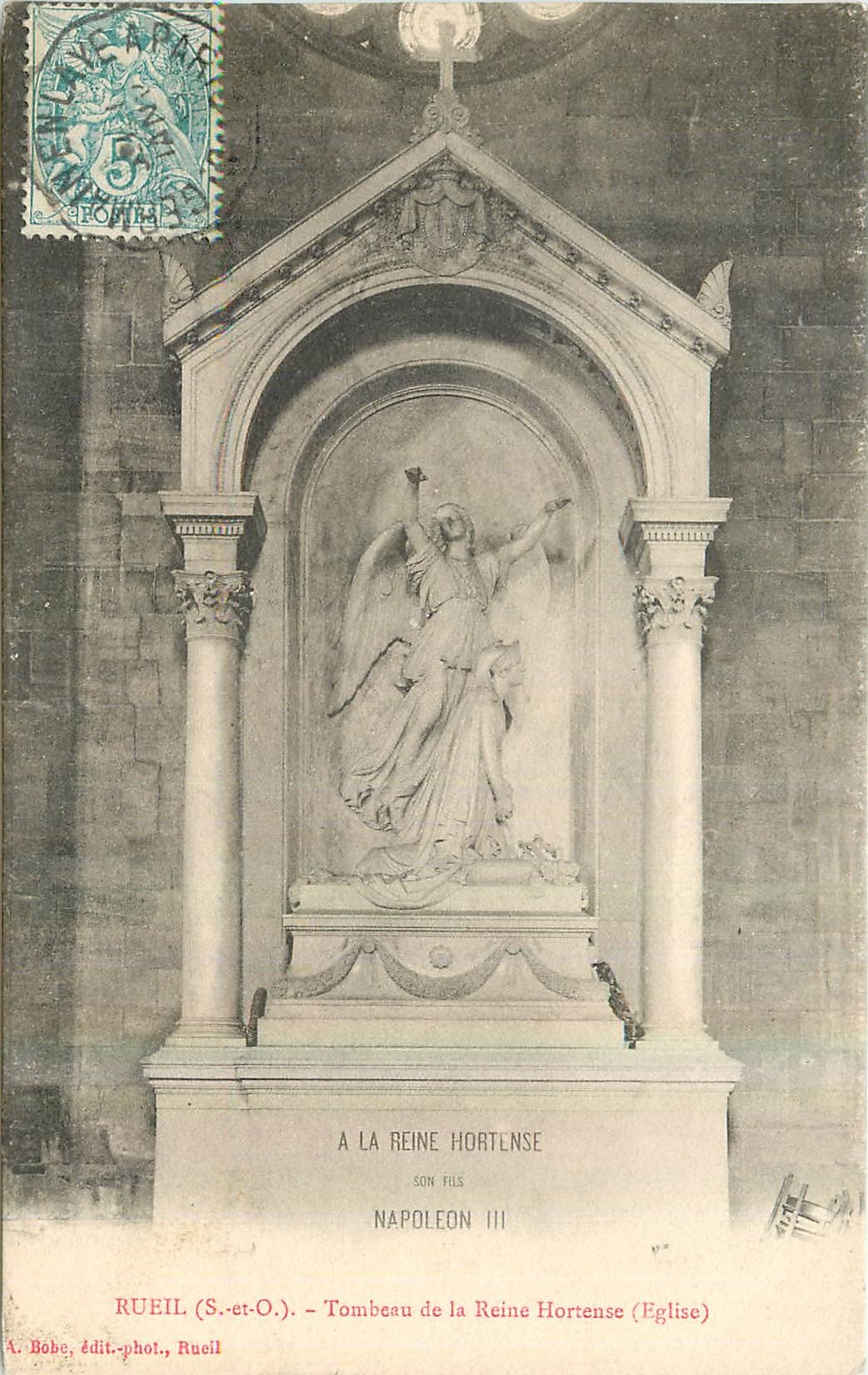 CPA Rueil S et O Tombeau de la Reine Hortense Eglise 