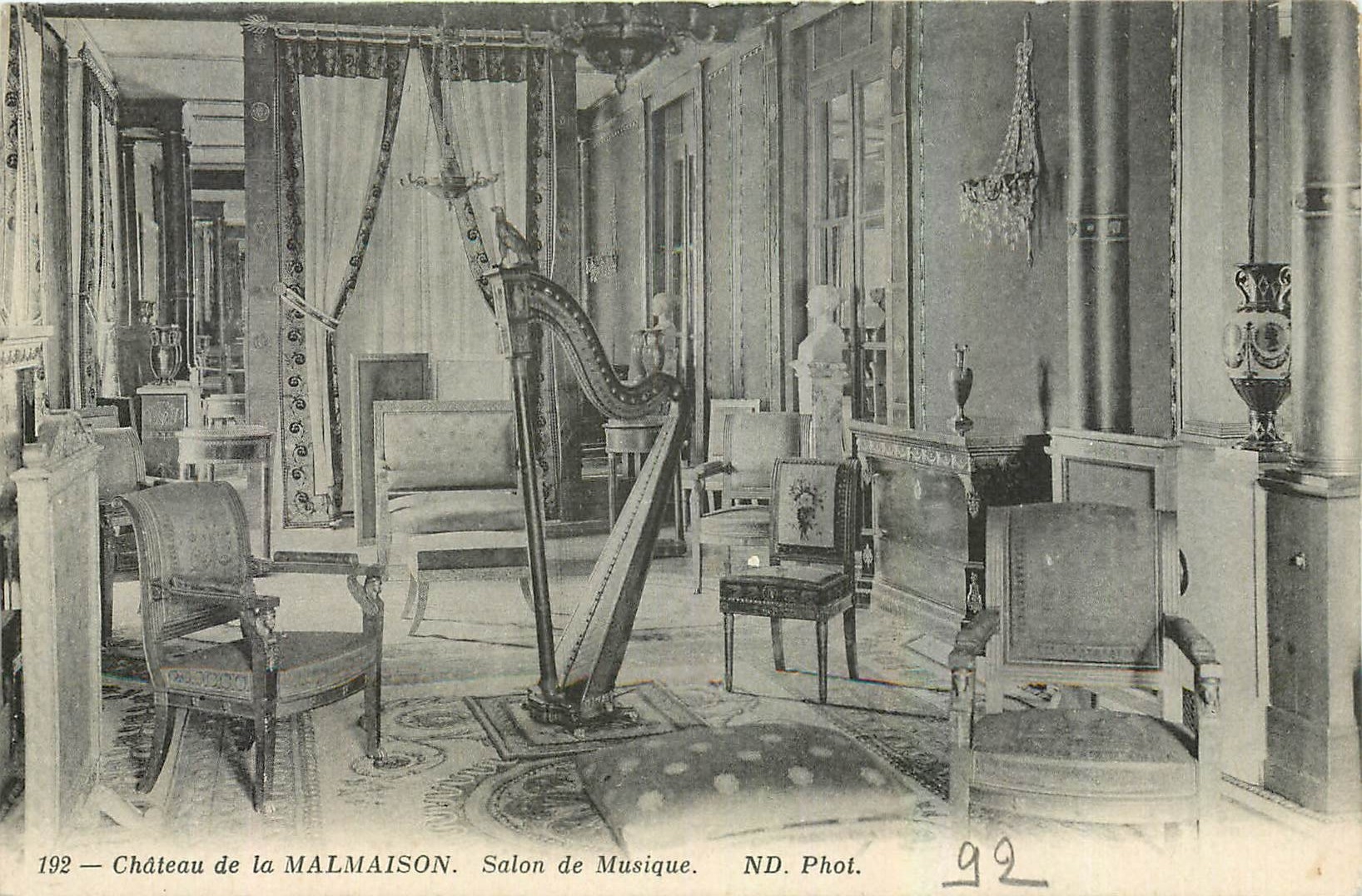 CPA Chateau de la Malmaison Salon de la Musique 