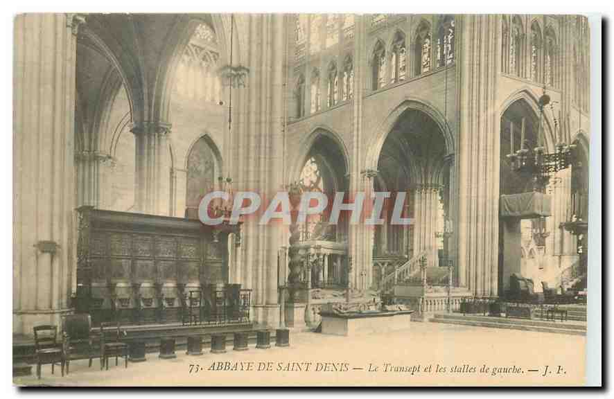 CPA Abbaye de Saint Denis Le Transept et les Stalles de gauche 