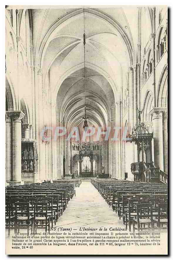 CPA Sens Yonne L'Interieur de la Cathedrale 