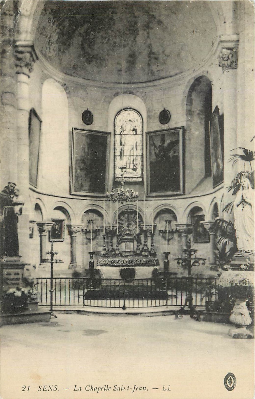 CPA Sens La Chapelle Saint Jean 