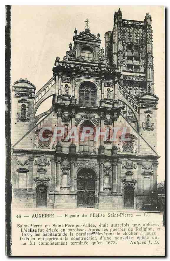 CPA Auxerre Facade de l'Eglise Saint Pierre 