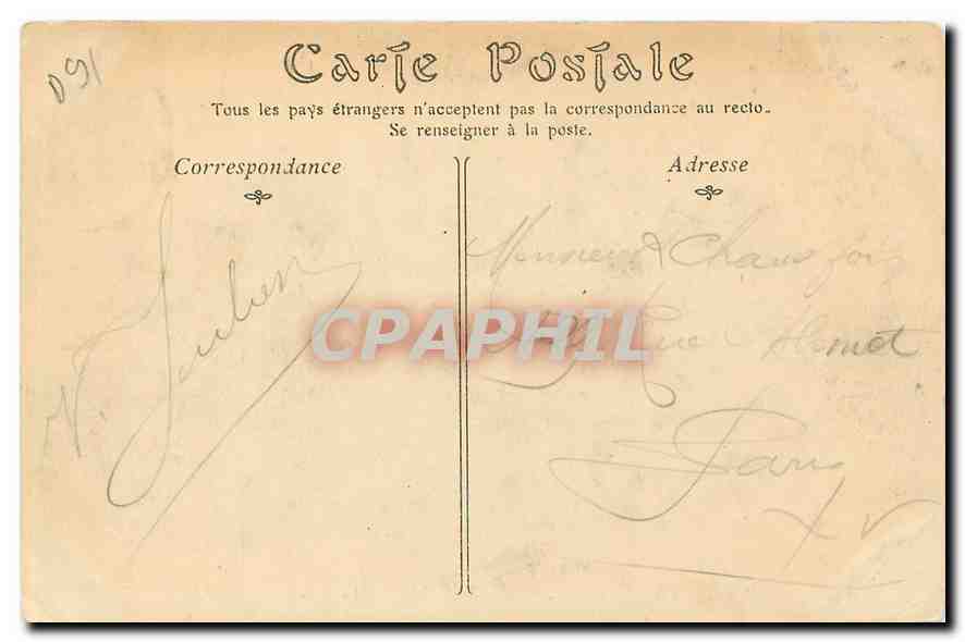 CPA Athis N D des Retraites La Facade  — Rückseite
