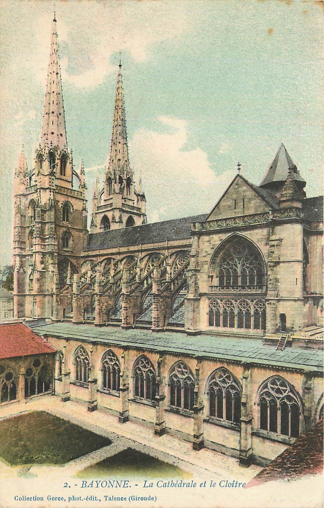 CPA Bayonne La Cathedrale et le Cloitre 