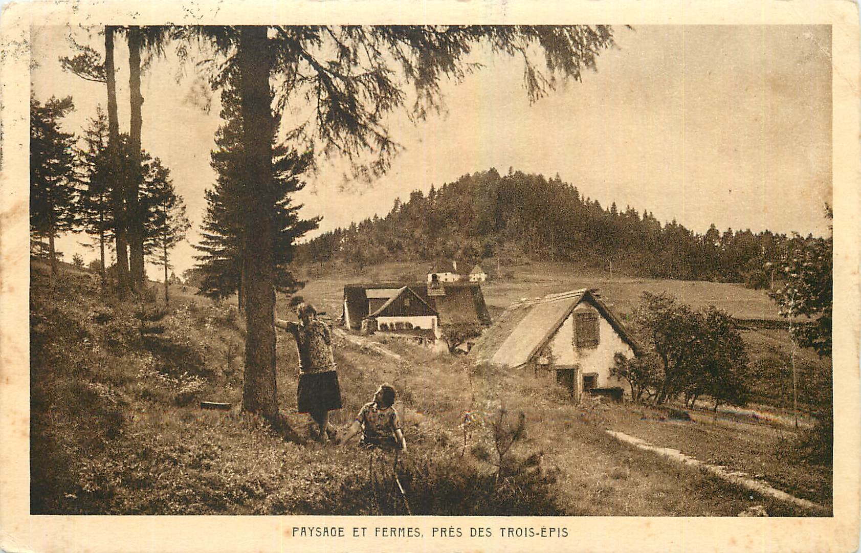 CPA Paysage et Fermes pres des Trois Epis 