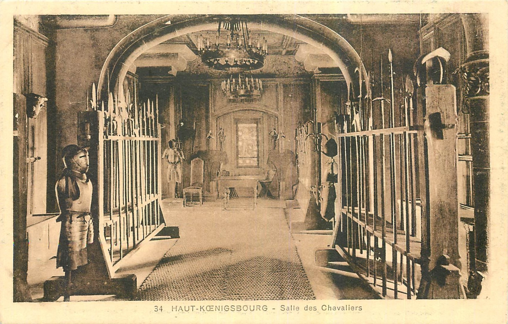 CPA Haut Koenigsbourg Salle des Chevaliers 