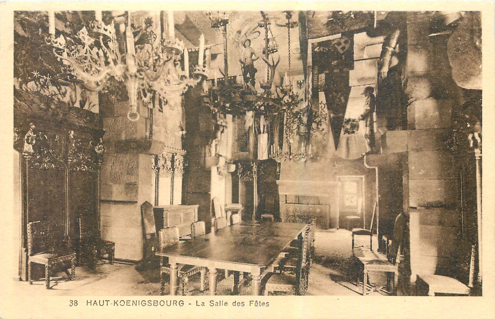 CPA Haut Koenigsbourg la Salle des Fetes 