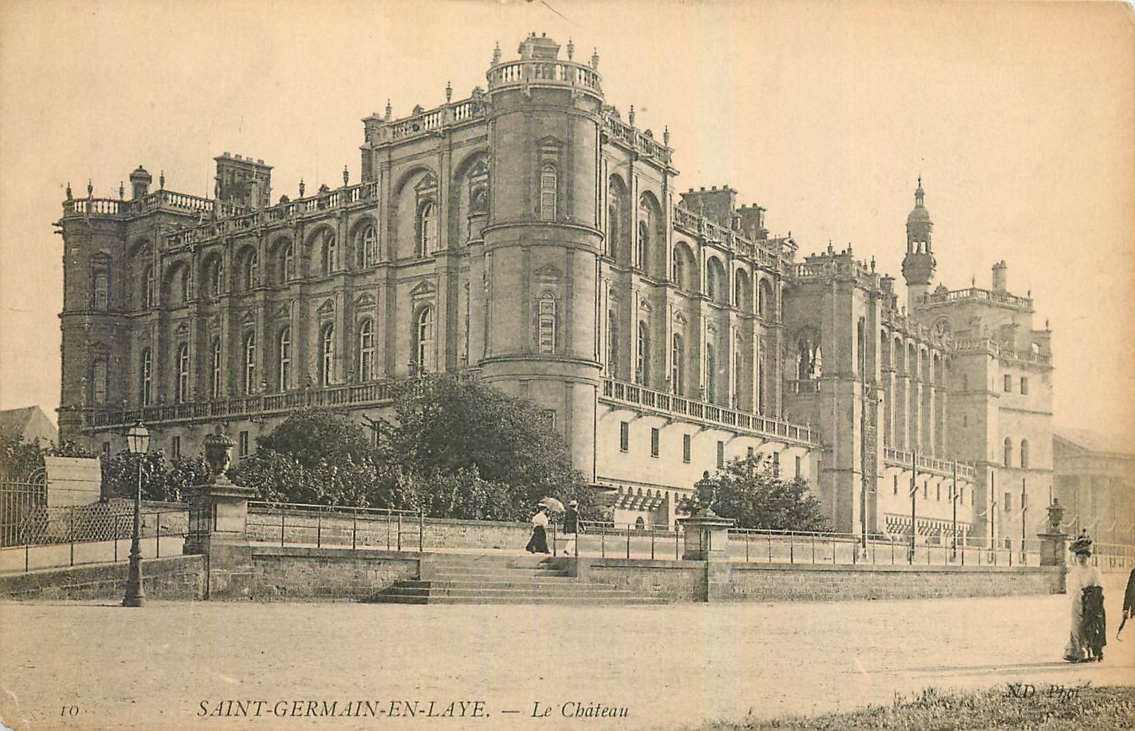 CPA Saint Germain en Laye le chateau 