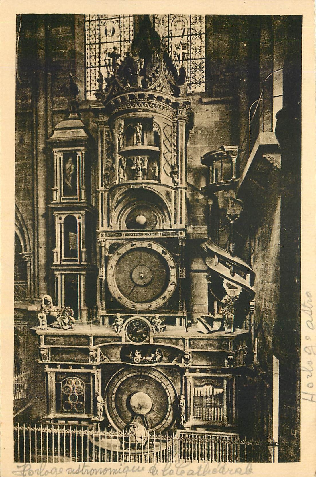 CPA Strasbourg Horloge astronomique de la Cathedrale 