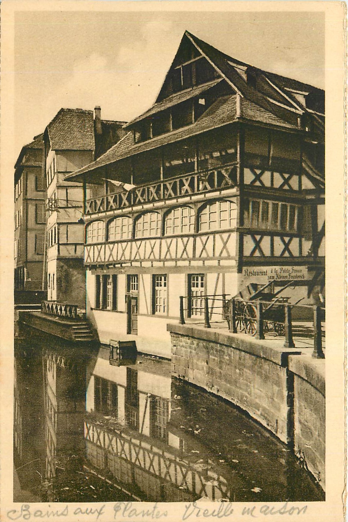 CPA Strasbourg Bain aux Plantes Vieille Maison 