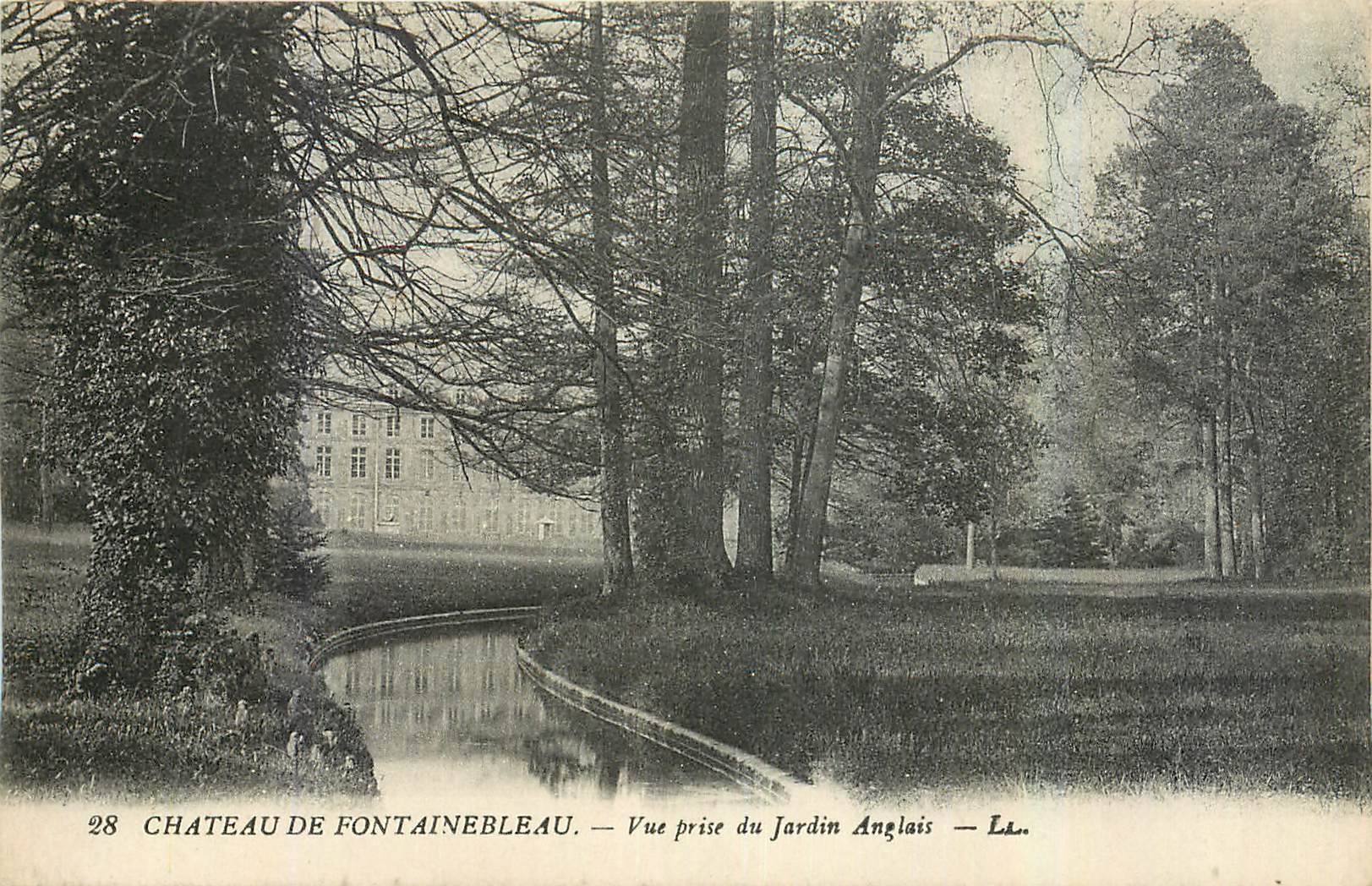 Schloss Fontainebleau — Ansicht vom englischen Garten — La.