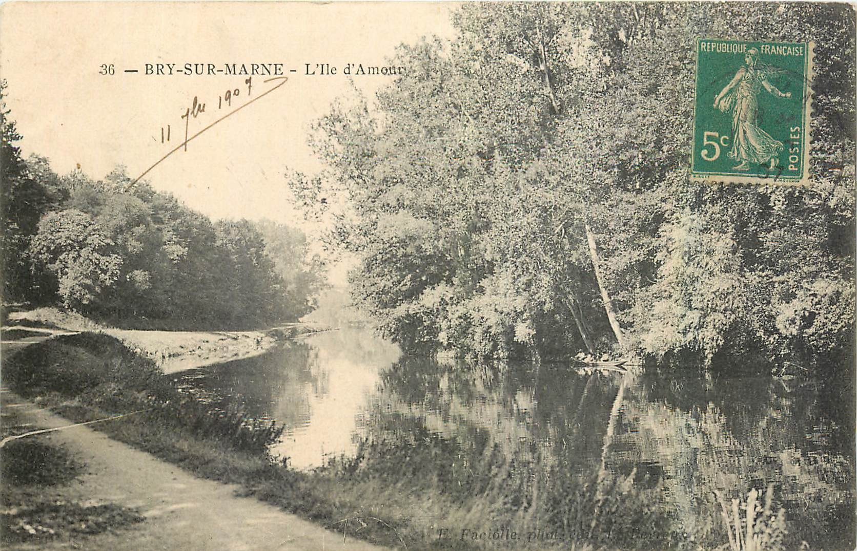CPA Bry sur Marne l'Ile d'Amour