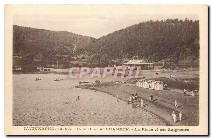 L'Auvergne - Lac Chambon - La Plage et ses Baigneurs - éditeur J. Gouttefanges, n° 1465 B