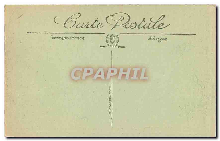 CPA La Grande Guerre Arras La Petite Place Militaria — Back