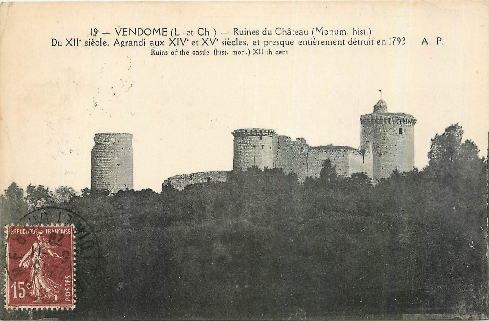 CPA Vendome L et Ch Ruines du Chateau 