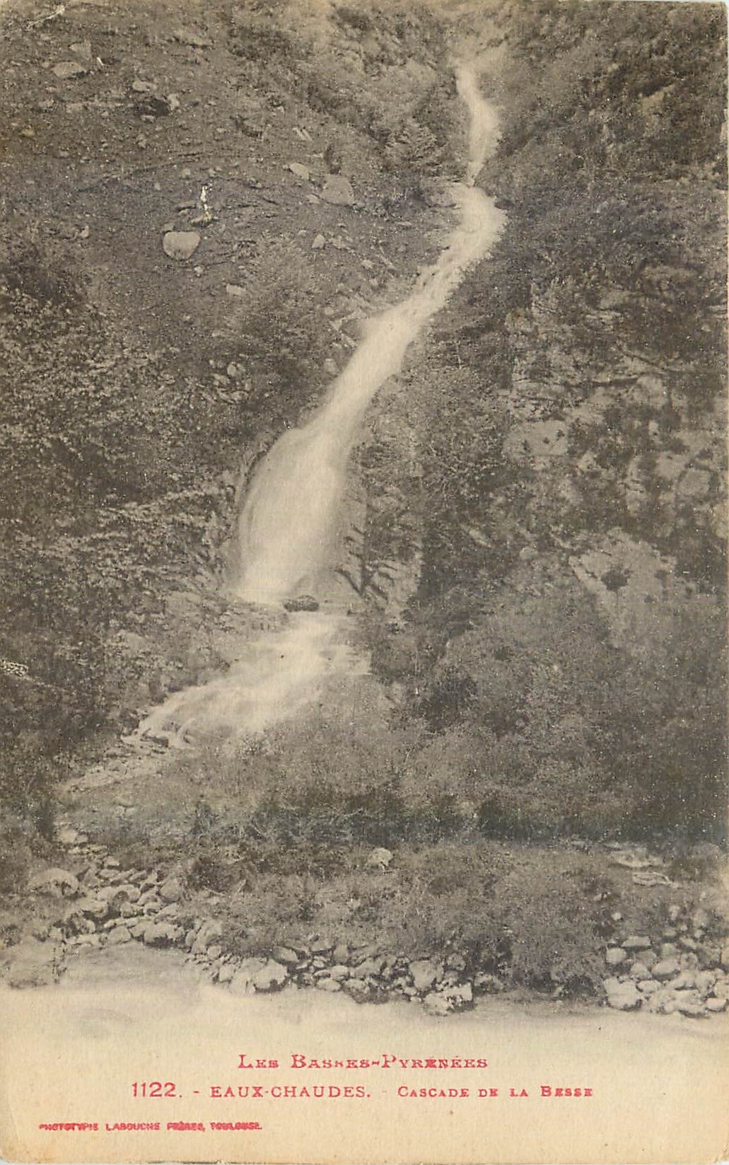 CPA Eaux Chaudes Cascade 