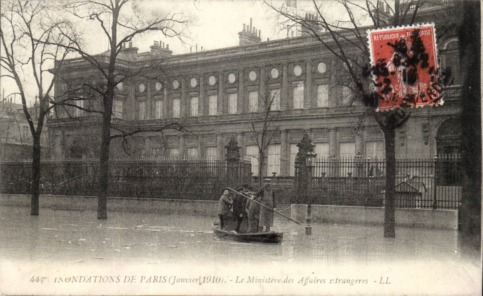 inondations de Paris CPA Le ministere des affaires etrangeres