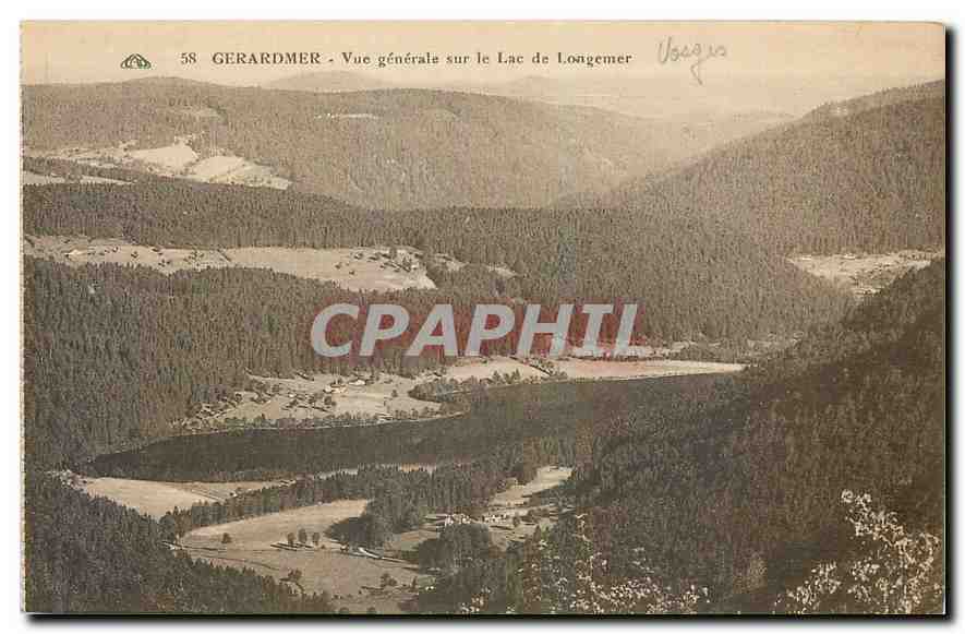 CPA Gerardmer Vue generale sur le Lac de Longemer 
